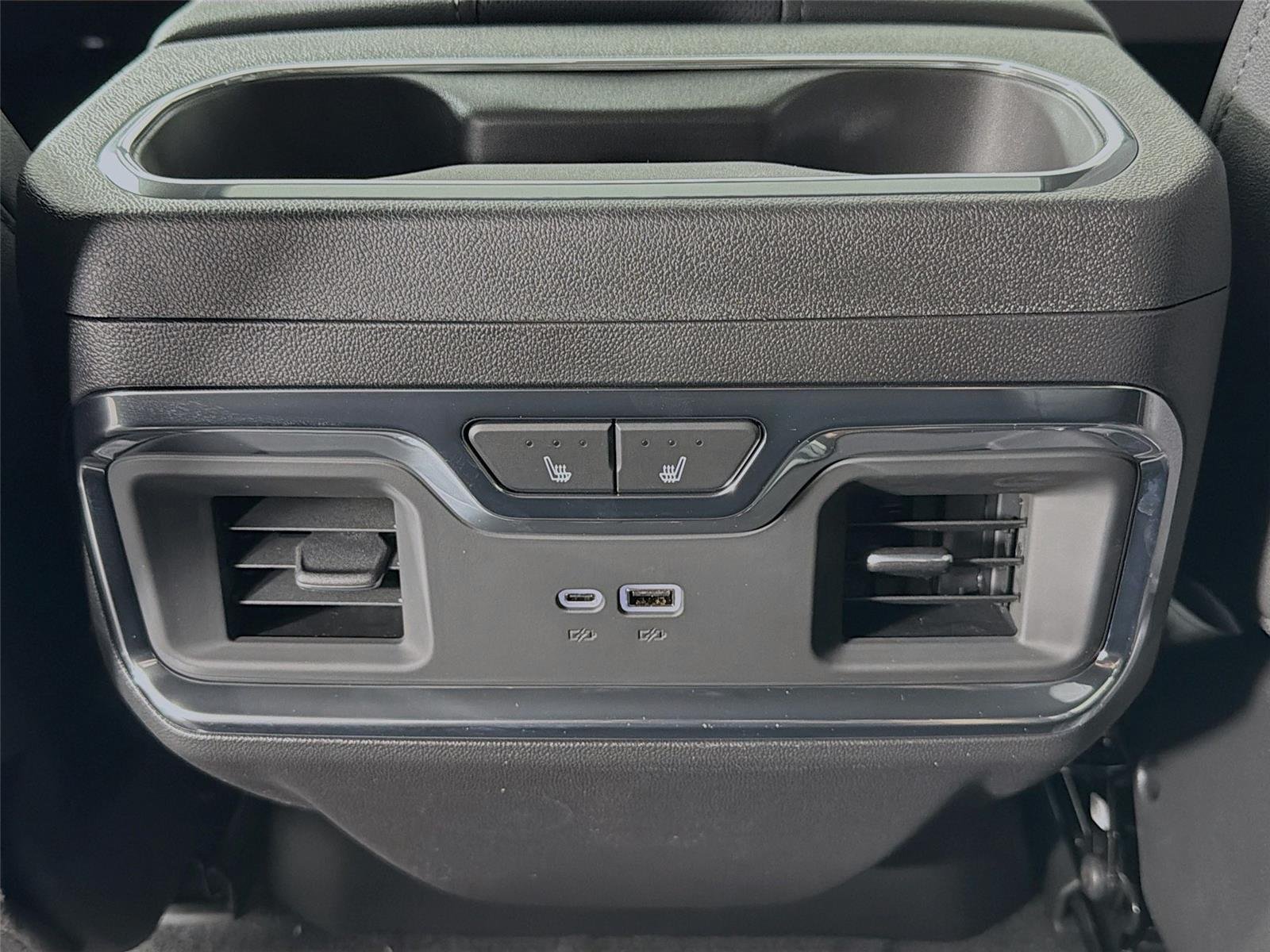New 2026 Glacier White Tricoat GMC SLT image 27