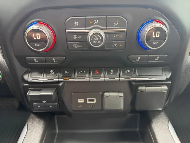 2021 Chevrolet Silverado 1500 RST - Photo 16