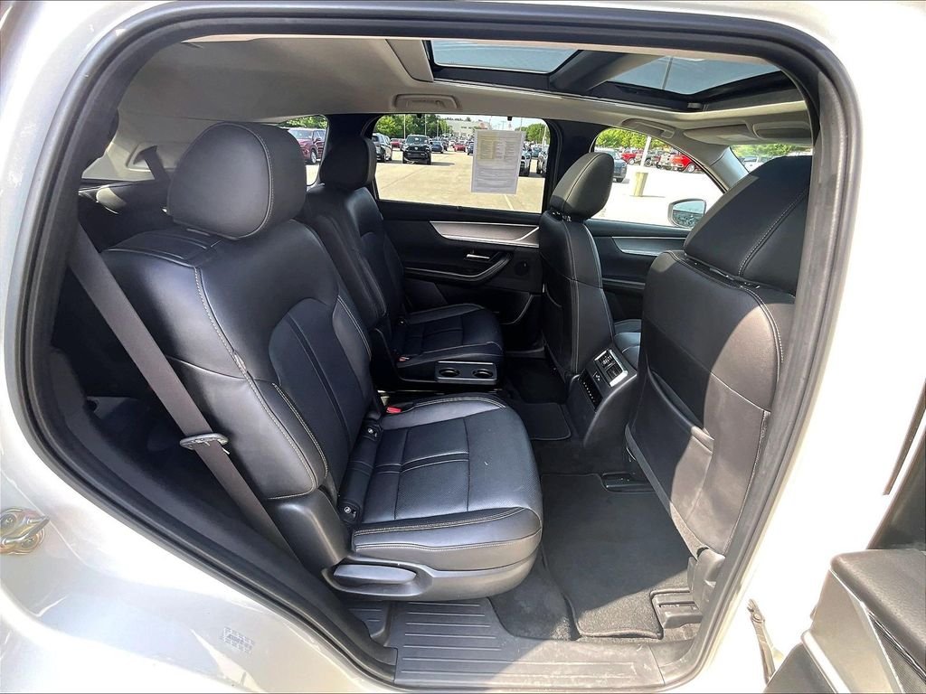 Used 2024 Rhodium White Premium Mazda 3.3 Turbo Premium image 16