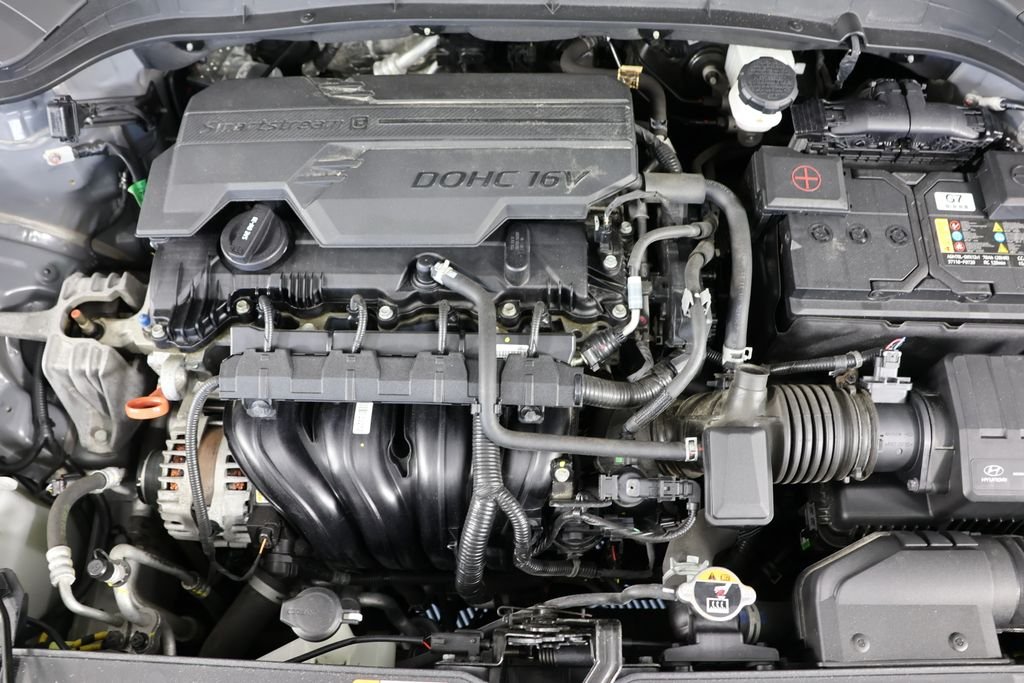 Used 2023 Gray Hyundai SEL image 25