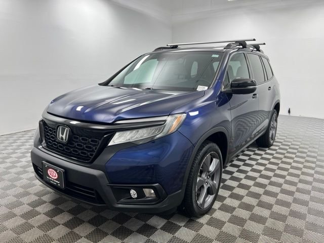 Used 2019 Blue Honda Touring image 2