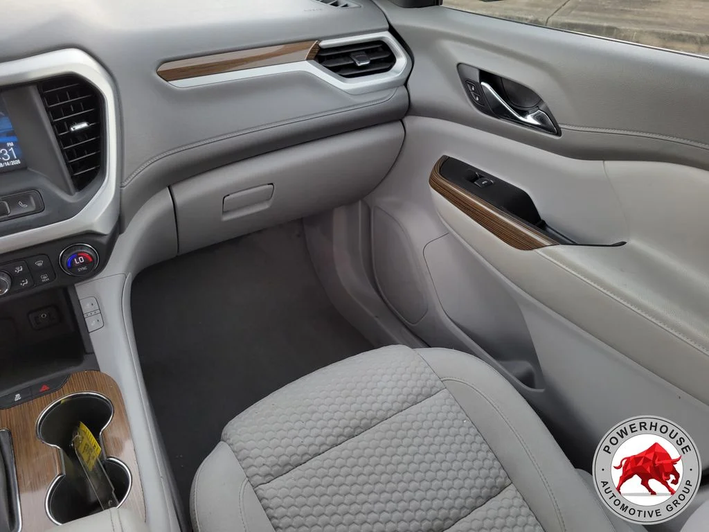 Used 2019 Gray GMC SLE-2 image 22