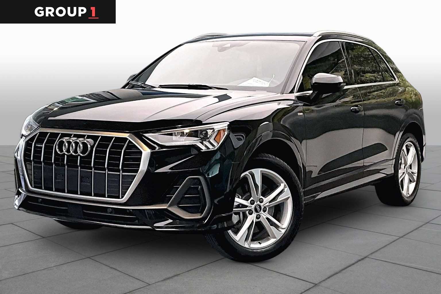 2024 Audi Q3 45 TFSI S Line Premium quattro's photo