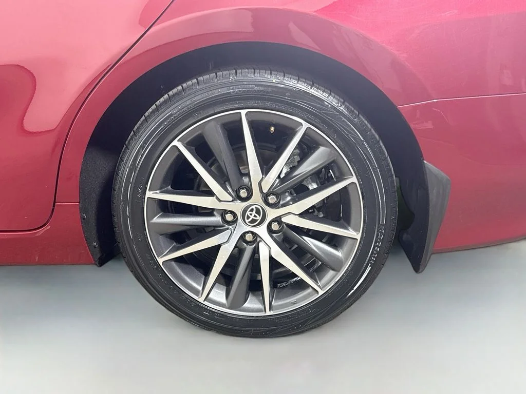 Used 2022 Ruby Flare Pearl Toyota Hybrid XLE image 9