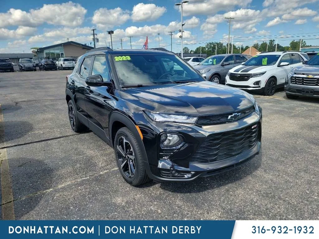 Used 2023 Black Chevrolet RS image 5
