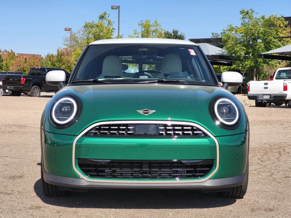 New 2027 British Racing Green Iv Met MINI Cooper C image 2