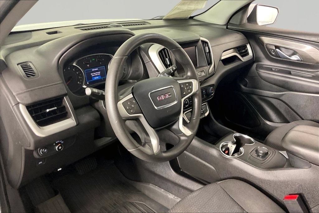 2023 GMC Terrain SLE - Photo 16