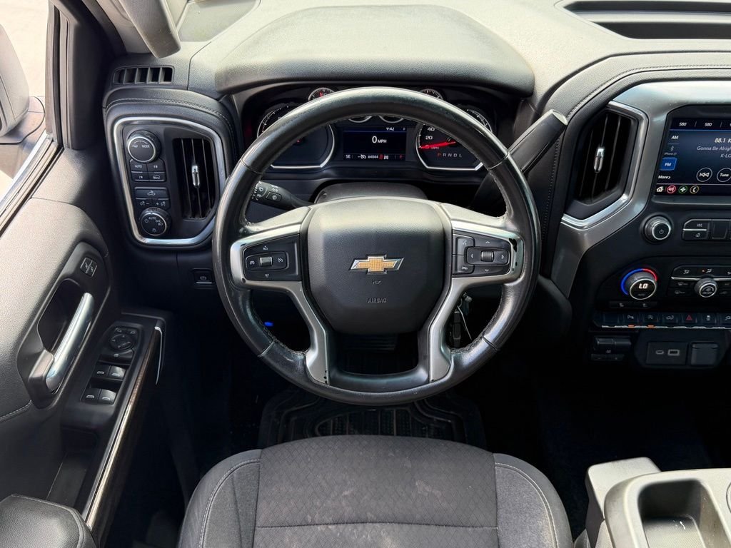 Used 2021 White Chevrolet LT image 16