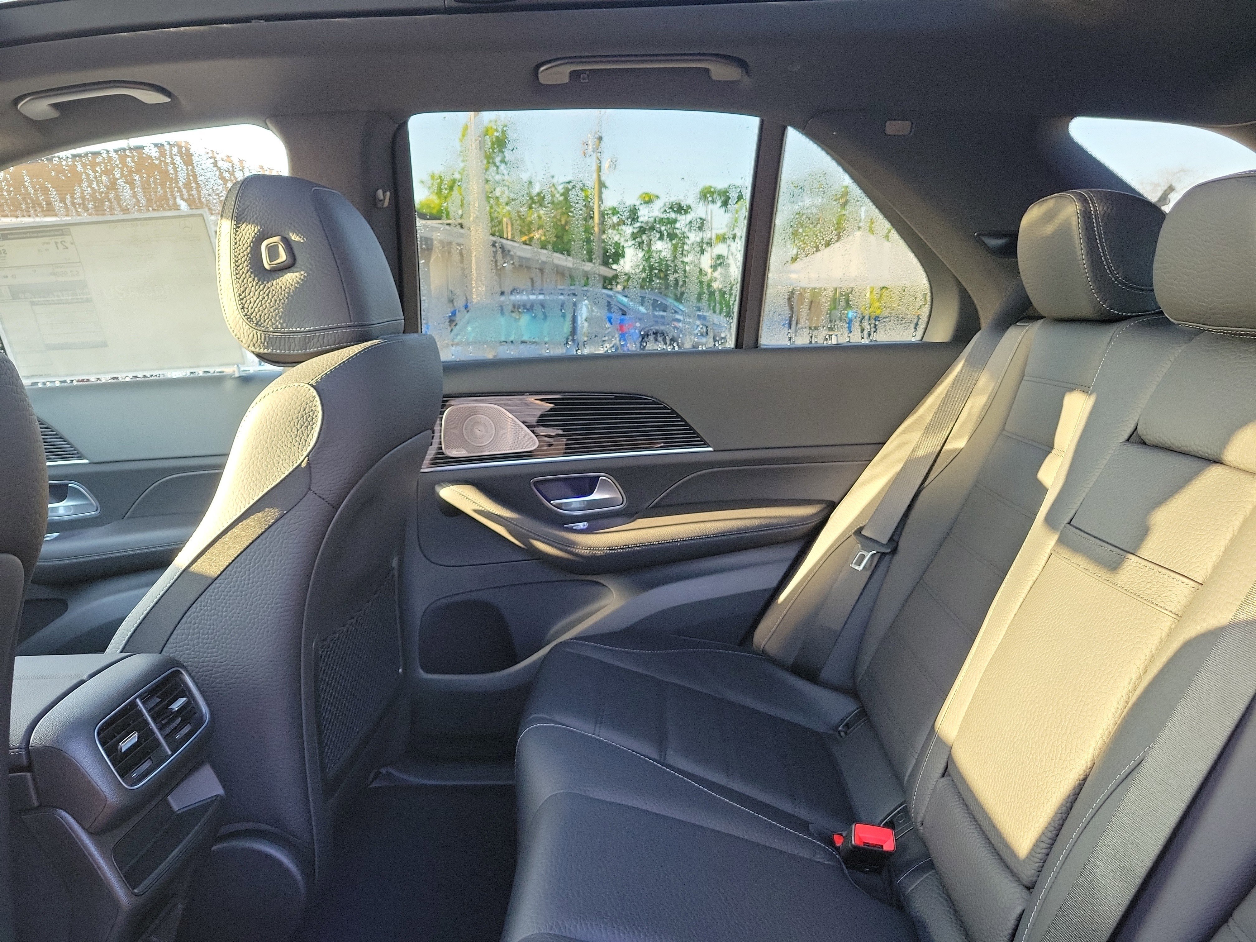 New 2026 Obsidian Black Metallic Mercedes-Benz GLE 450 image 44