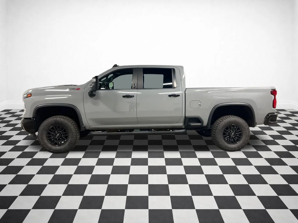 2024 Chevrolet Silverado 2500HD ZR2 - Photo 6