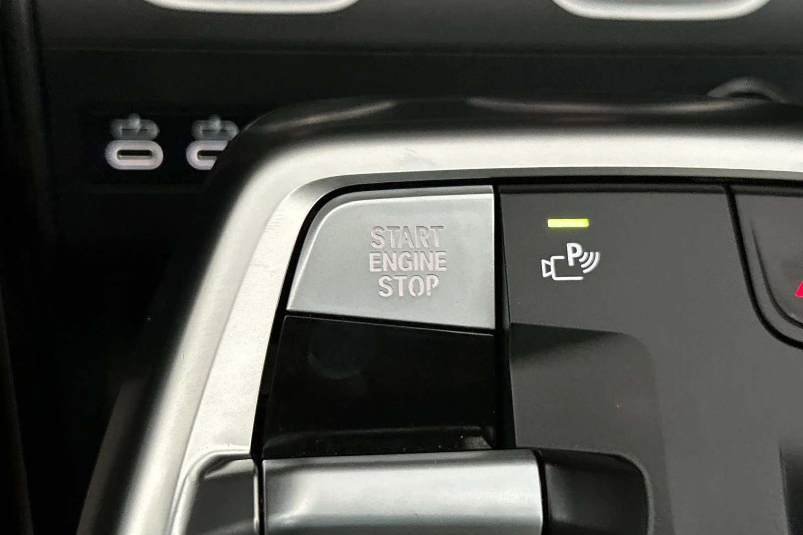 2025 BMW X1 28i - Photo 22