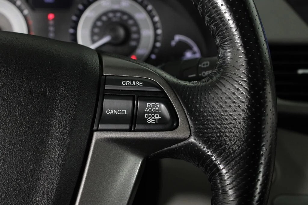 Used 2016  Honda EX-L image 29