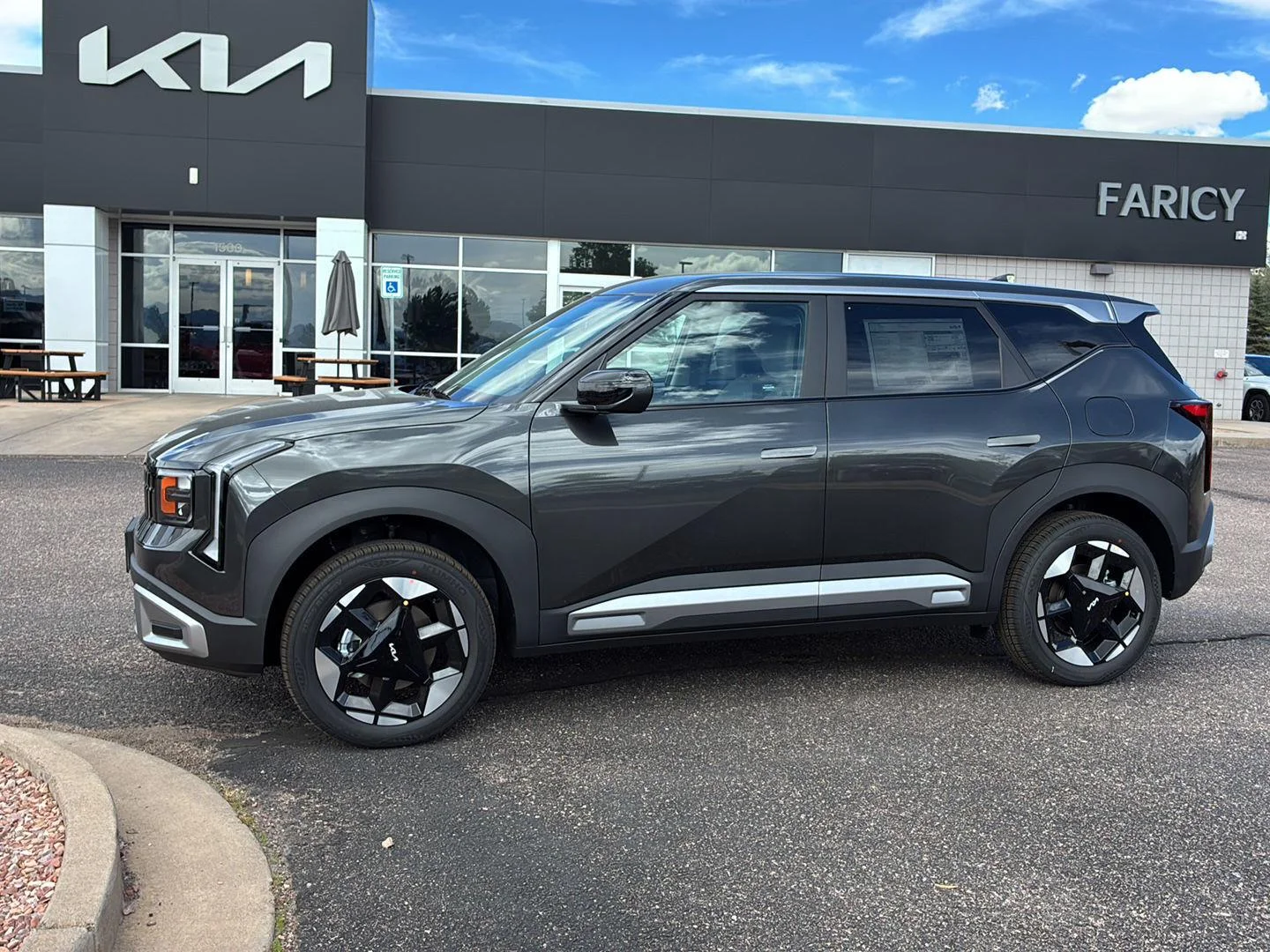 New 2027 Interstellar Gray Kia S image 1