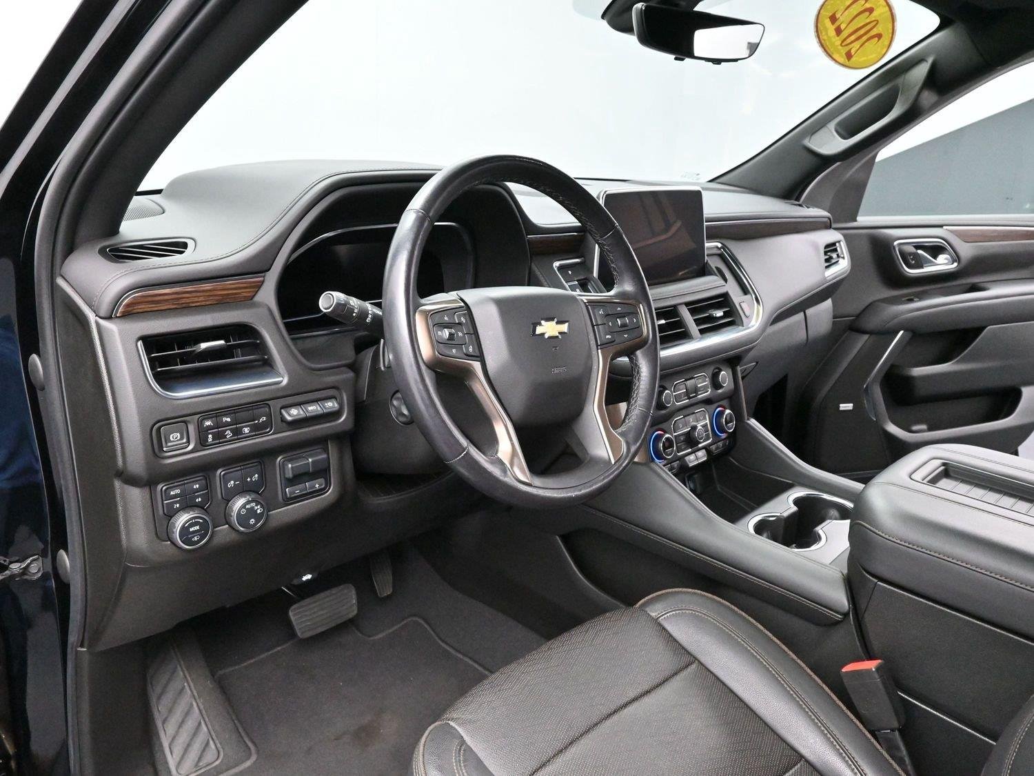 Used 2022 Black Chevrolet High Country image 20