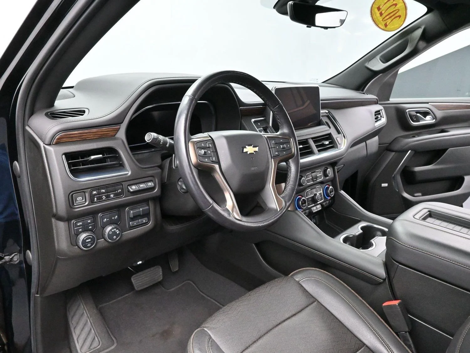 Used 2022 Black Chevrolet High Country image 20