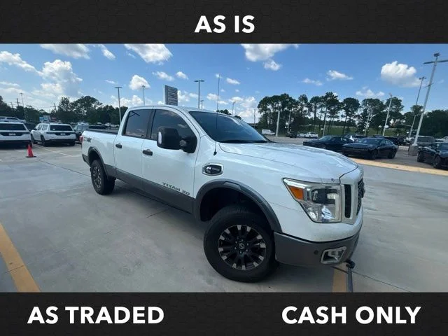 Used 2018 White Nissan PRO-4X image 7