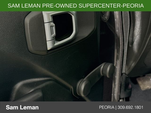 Used 2020 Gray Jeep Sport image 17
