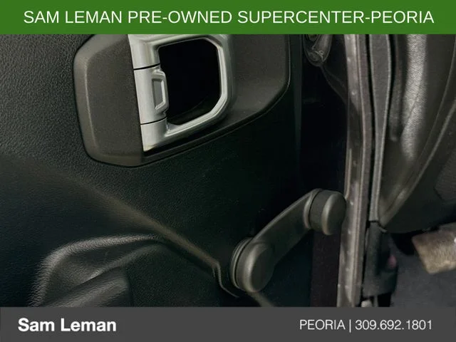 Used 2020 Gray Jeep Sport image 17