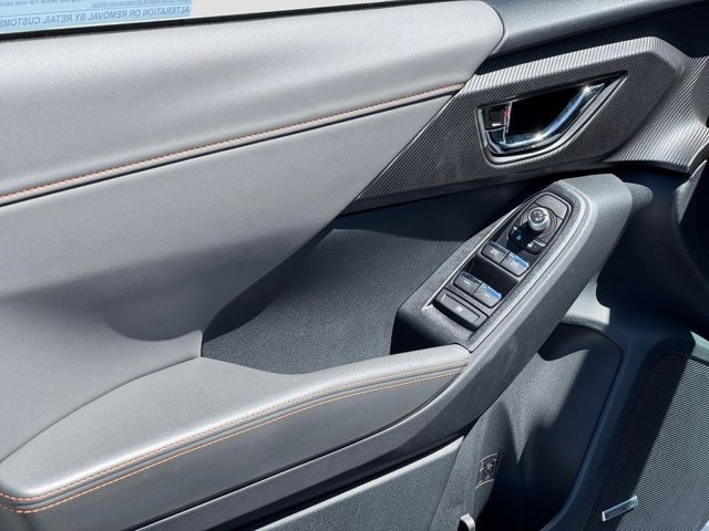 New 2026 CRYSTAL WHITE PEARL Subaru Limited image 15