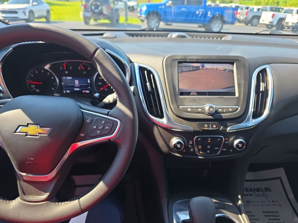 Used 2022 Silver Chevrolet LT image 21
