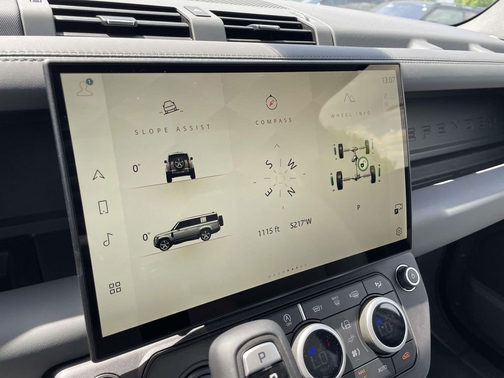New 2026 Woolstone Green Land Rover S image 29