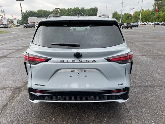 New 2026 Cement Toyota  XSE image 4