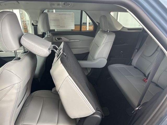 New 2026 Vapor Blue Metallic Ford Active image 42