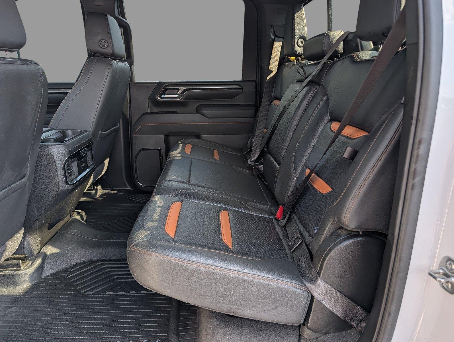 Used 2025 Summit White GMC AT4 image 35