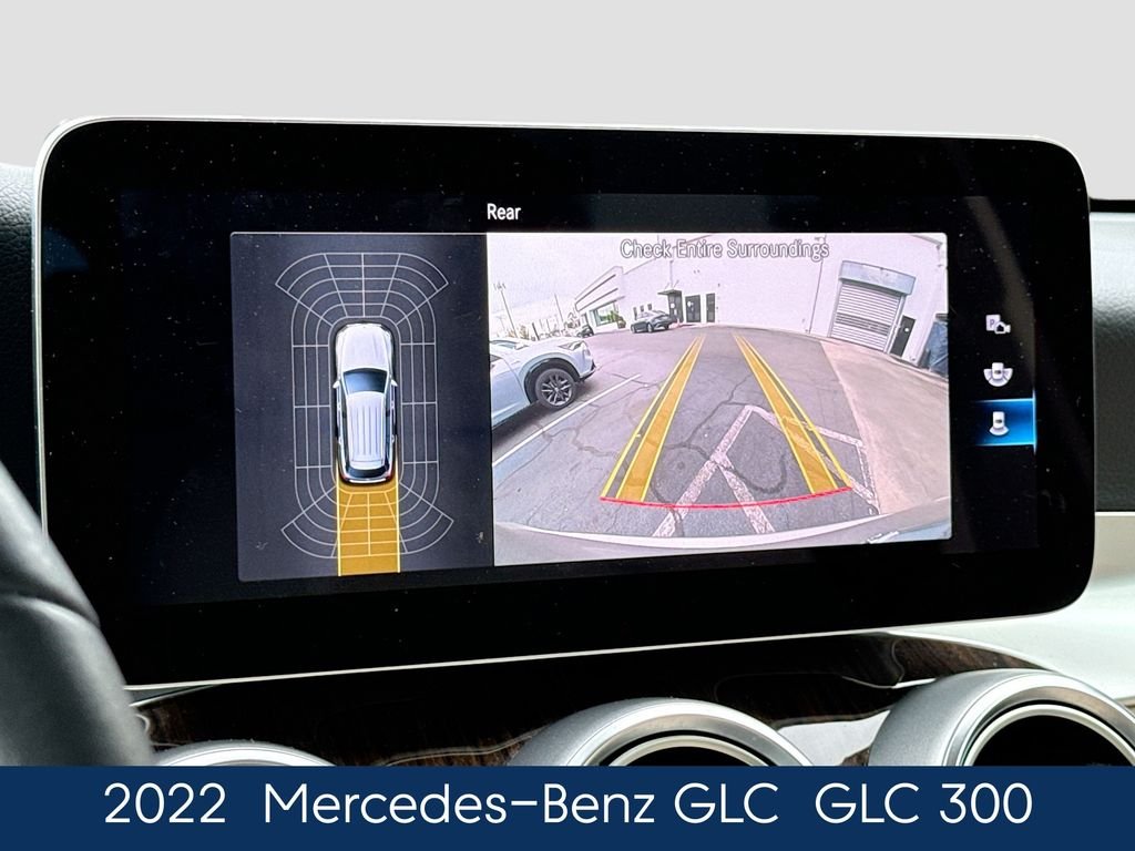 Used 2022  Mercedes-Benz GLC 300 image 31