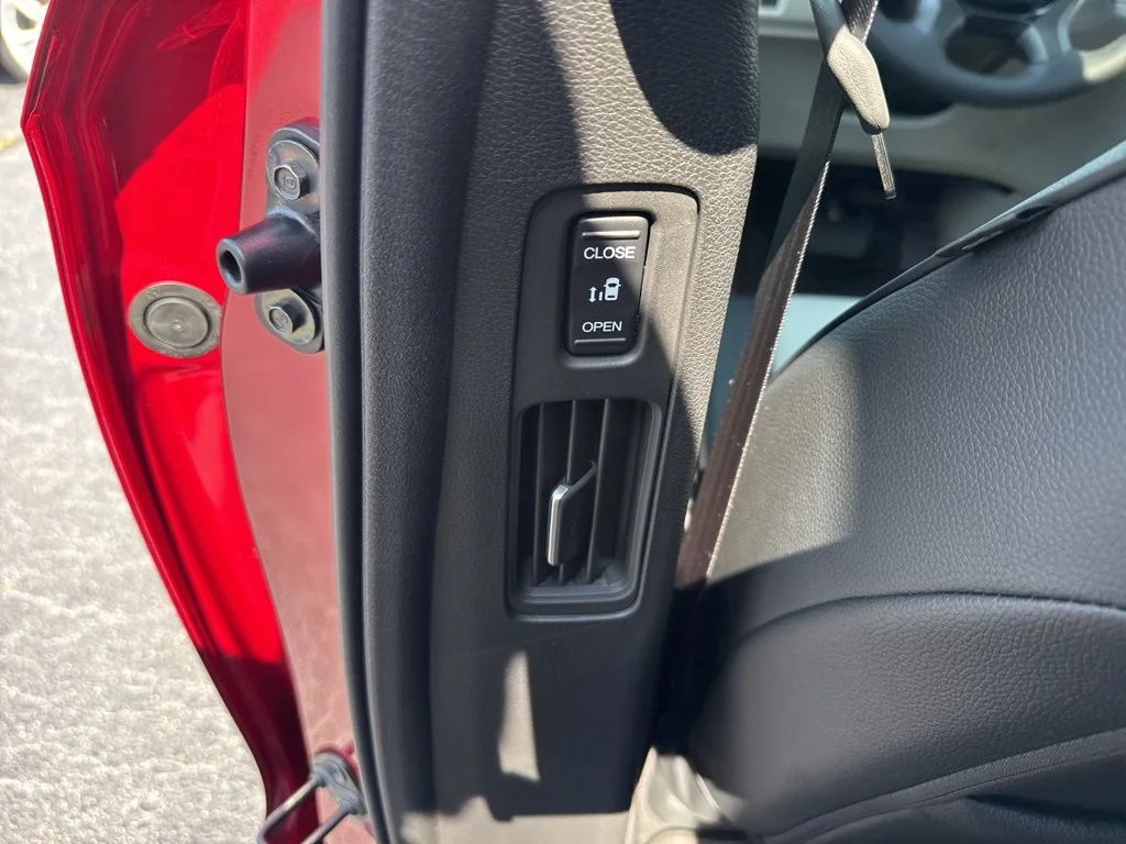 New 2026 Radiant Red Metallic II Honda Elite image 13