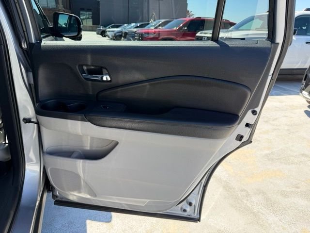 Used 2016 Gray Honda EX-L image 16