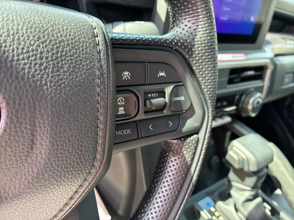 2026 Toyota Tacoma SR5 - Photo 22
