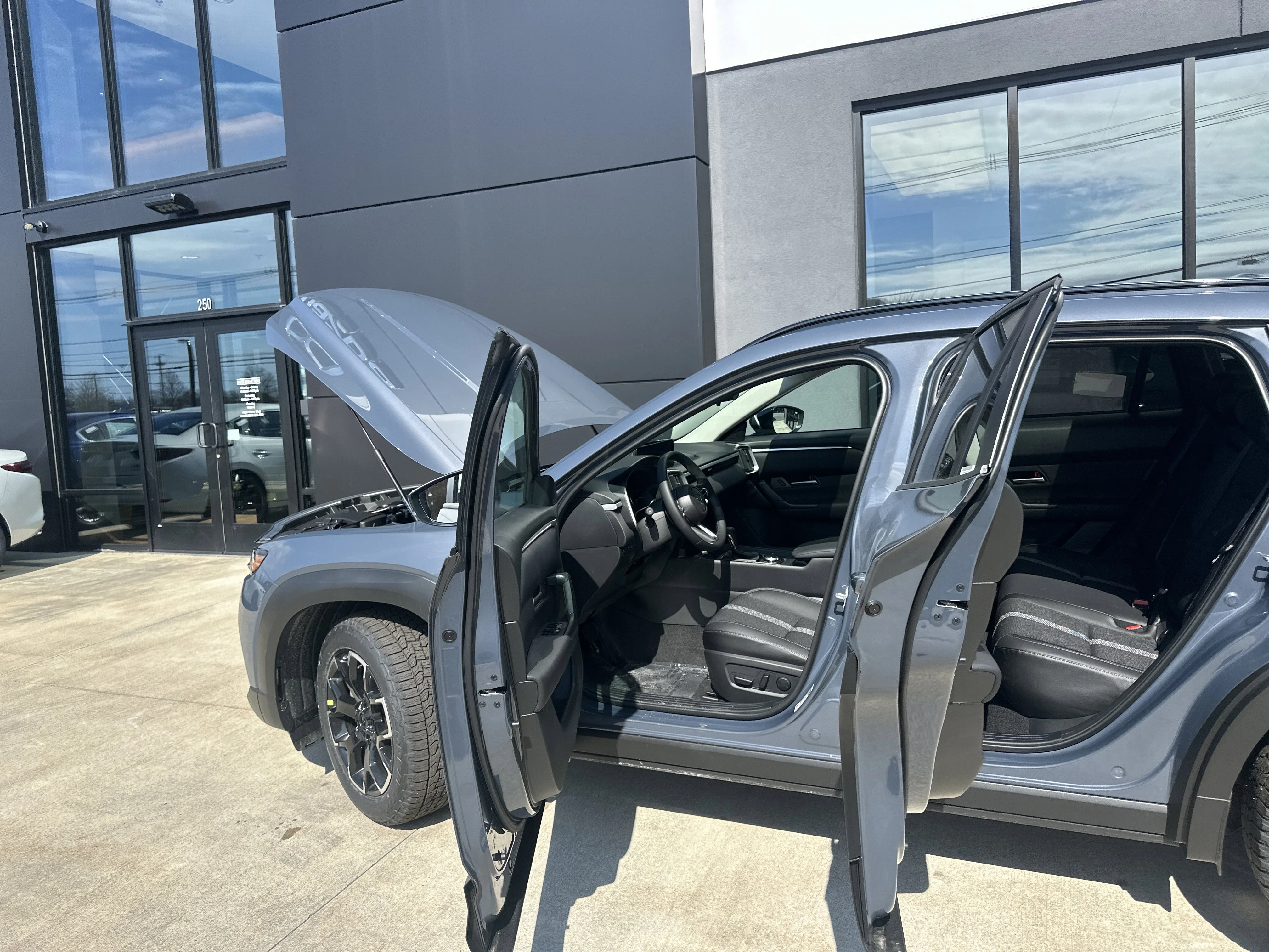 2026 Mazda CX-50 Meridian Edition - Photo 28