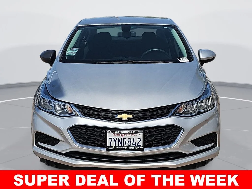 Used 2017 Silver Chevrolet LS image 8