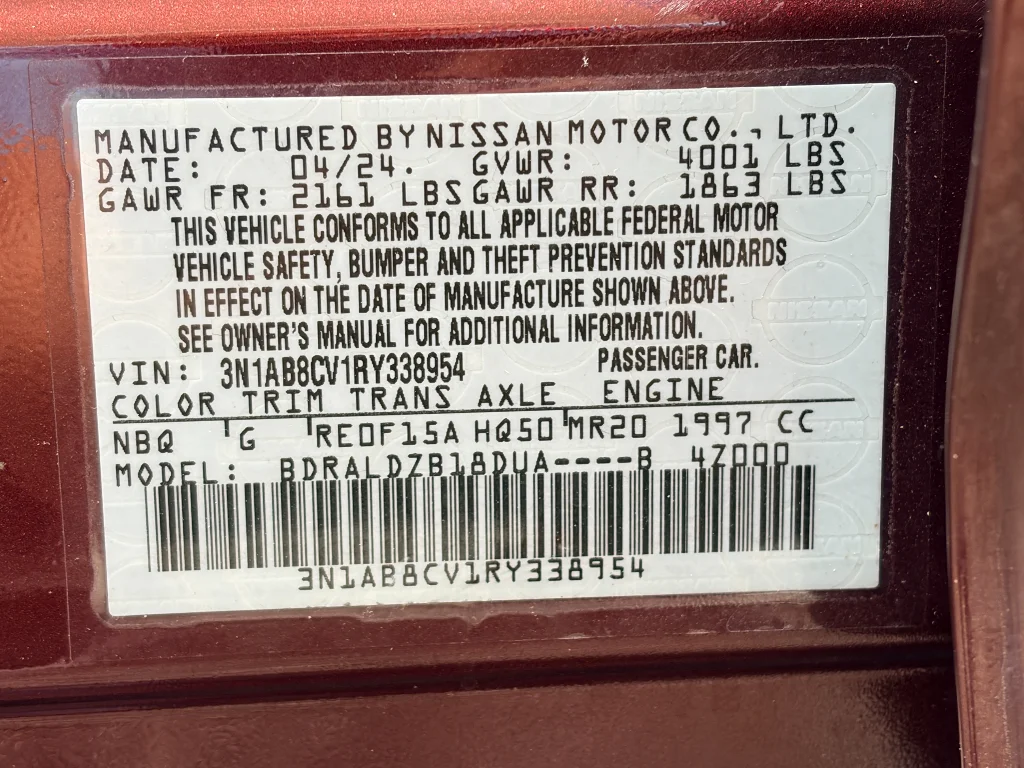 Used 2024 Rosewood Metallic Nissan SV image 31