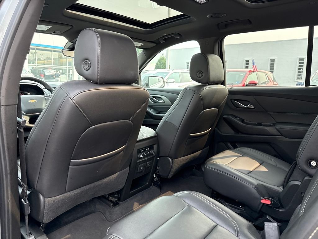 Used 2023 Gray Chevrolet LT Leather image 18