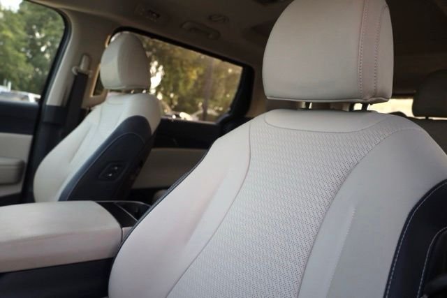 Used 2025 Panthera Metal Kia SX Prestige image 20