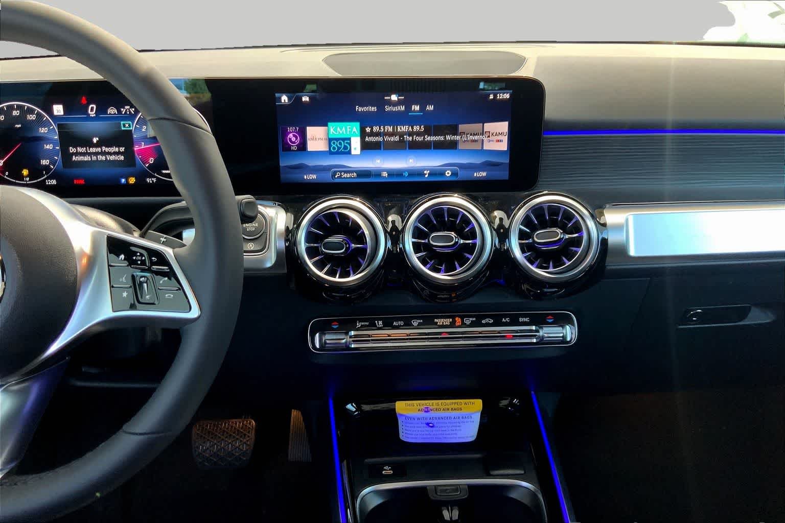 2025 Mercedes-Benz GLB Base - Photo 9