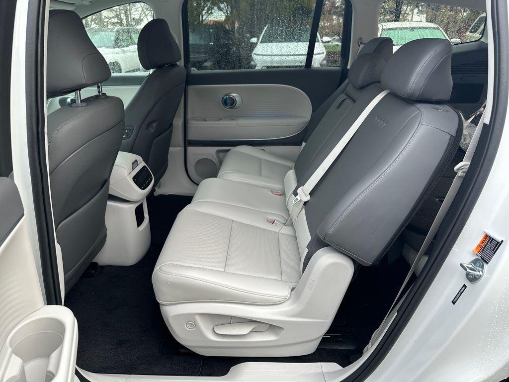 2026 Hyundai IONIQ 9 SEL - Photo 15