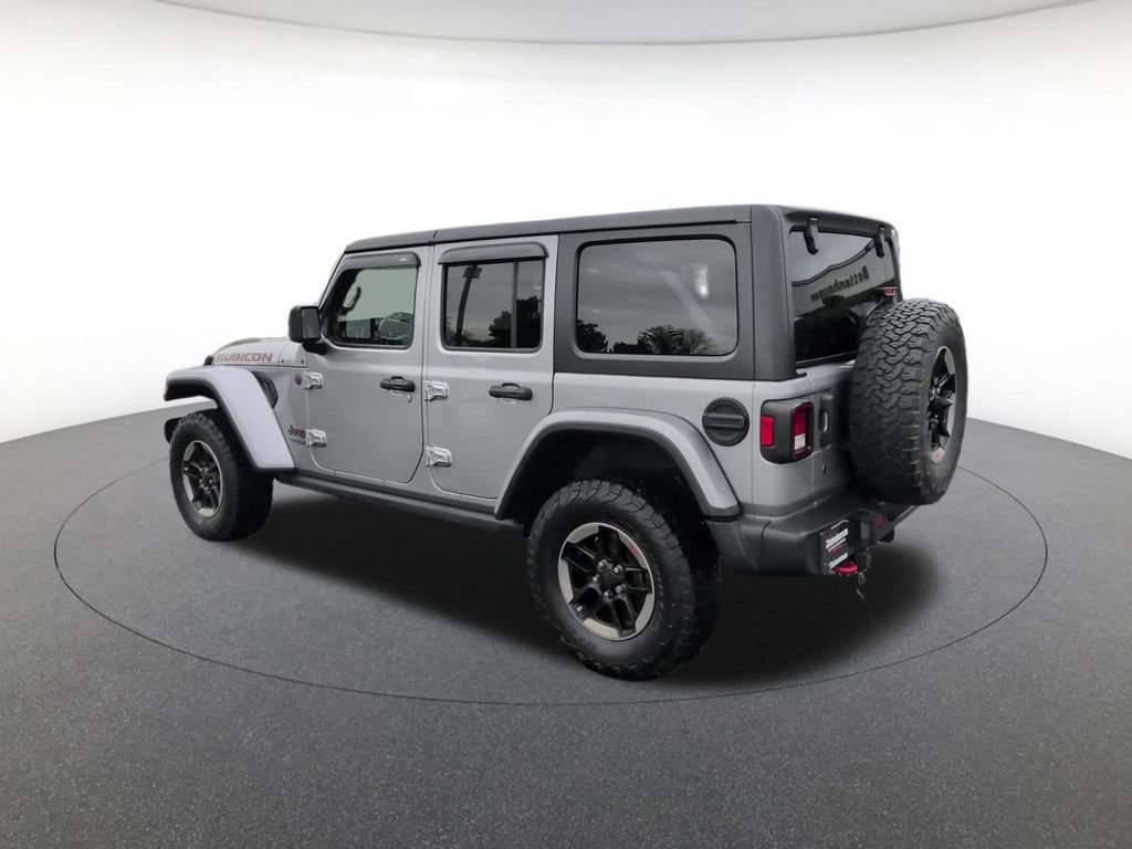 Certified Used 2018 Silver Jeep Unlimited Rubicon image 14