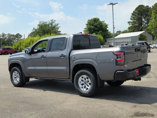 New 2026 Gun Metallic Nissan Crew Cab S image 3