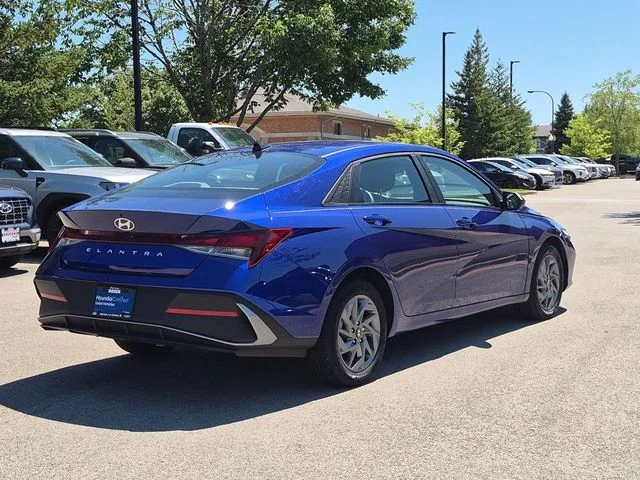 Certified Used 2024 Blue Hyundai SEL image 7