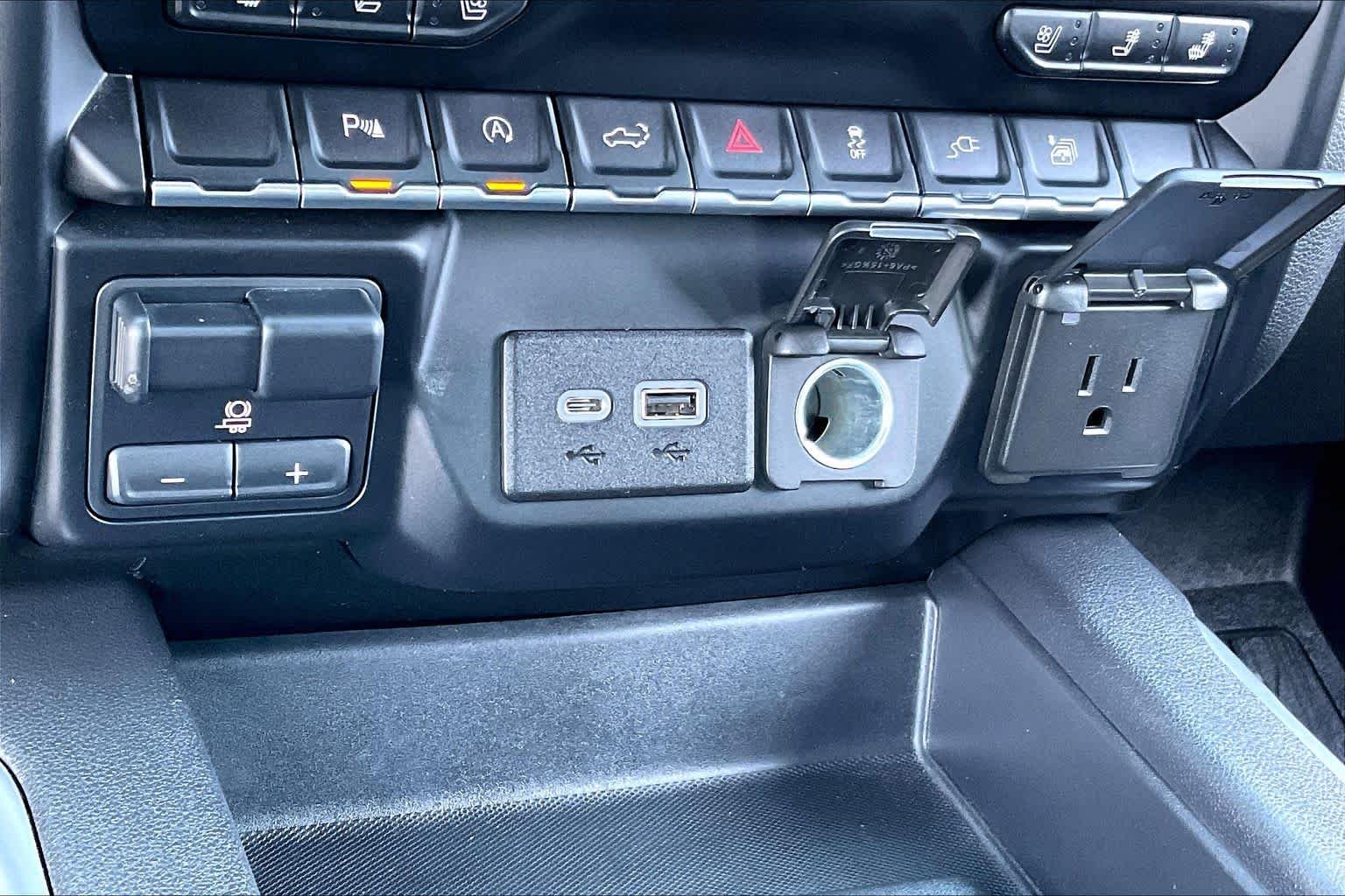 Used 2019 Pacific Blue Metallic GMC SLT image 31