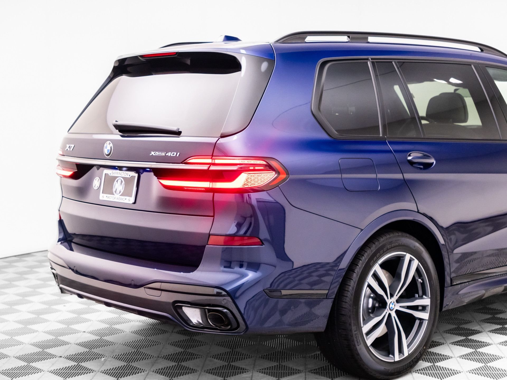 New 2027 Tanzanite Blue II Metallic BMW xDrive40i image 40