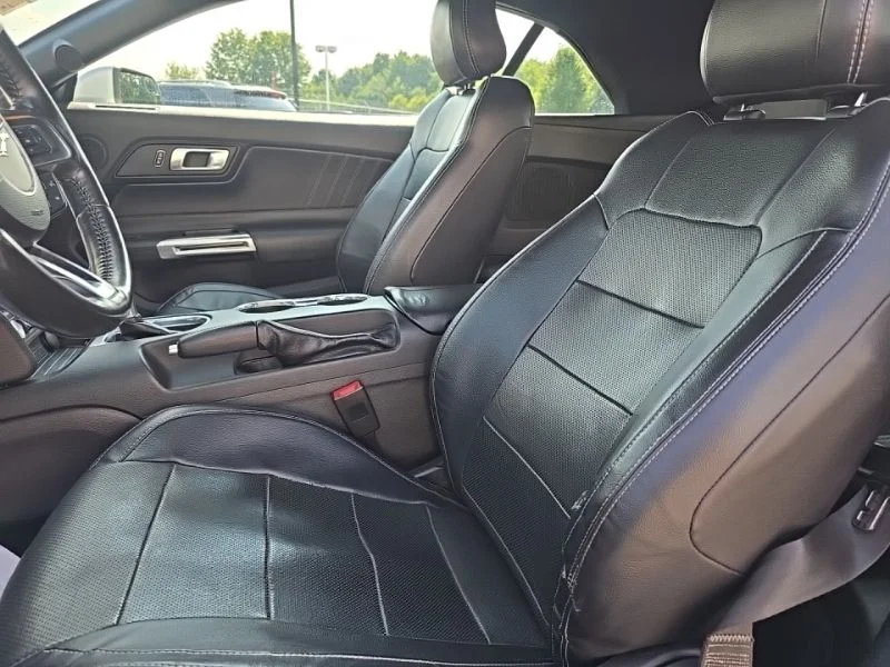 Used 2019 Silver Ford GT Premium image 26