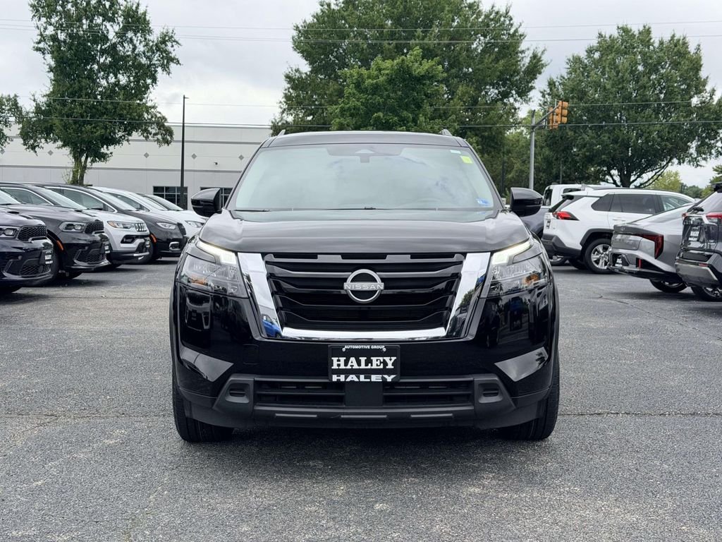 Used 2025 Black Nissan SV image 6