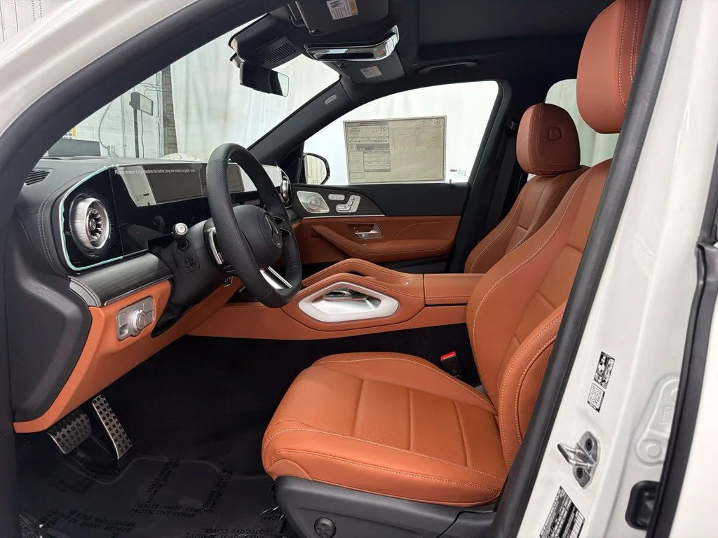 New 2027 White Mercedes-Benz GLS 450 image 12