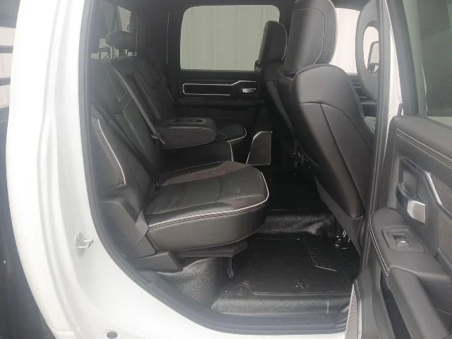 New 2026 Bright White Clear-Coat Exterior Paint RAM Laramie image 23