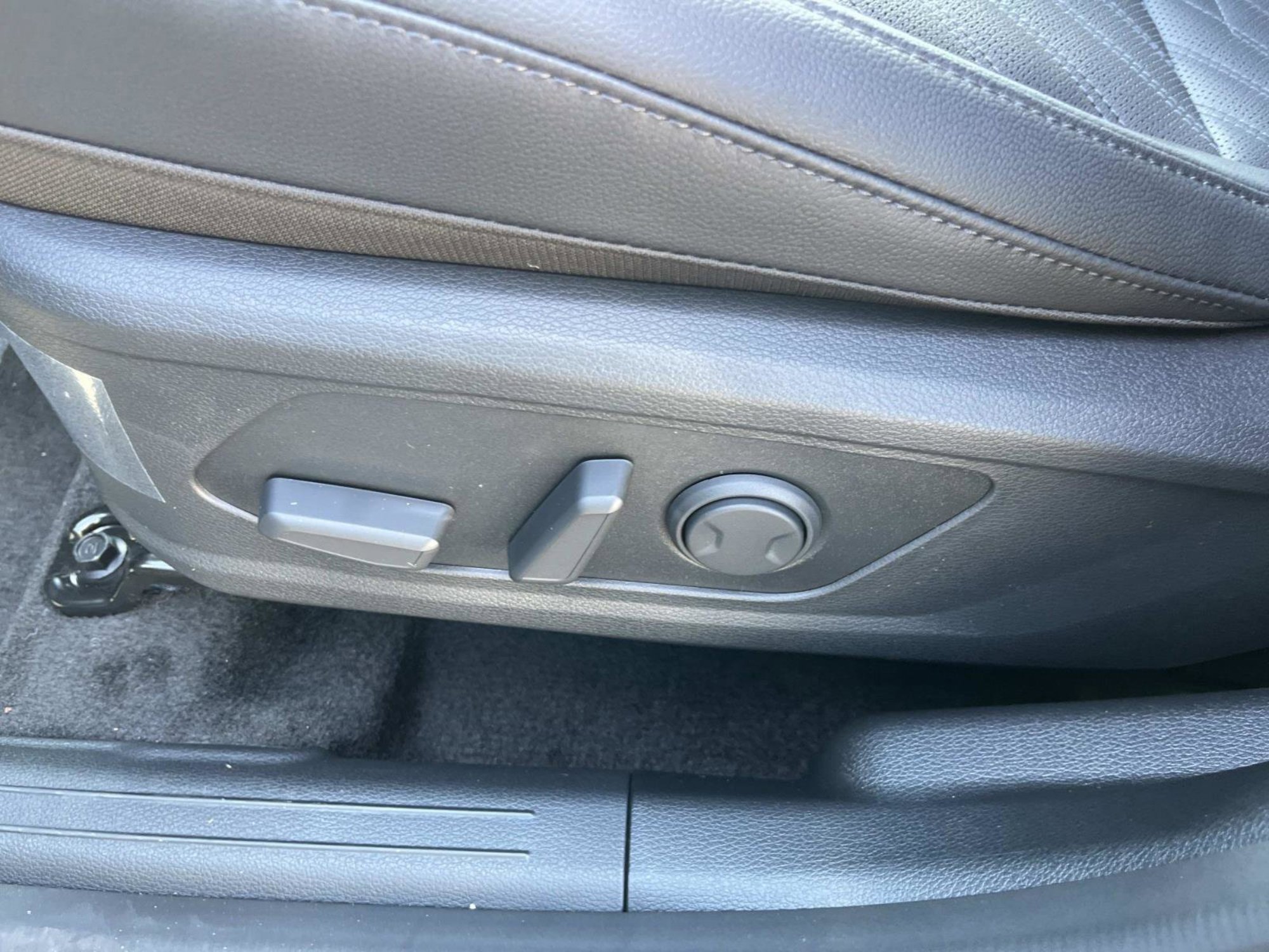 New 2026 Heritage Blue Kia X-Line image 23
