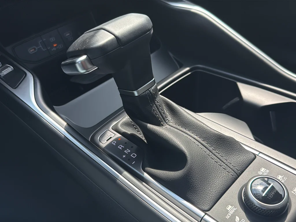 New 2026 Wolf Gray Kia X-Line EX image 39